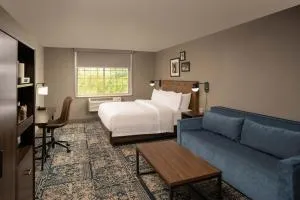 Four Points by Sheraton Chicago Schaumburg - 霍夫曼庄园