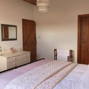 Maisons de vacances Walnut Tree Gite Brittany : photos des chambres