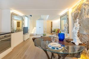 Casa Boutique by Capri 5 Senses