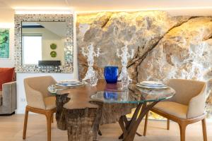 Casa Boutique by Capri 5 Senses