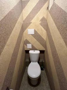 2к квартира Велика Васильківська 118, Палац Україна