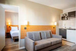 Appart'hotels Sejours & Affaires Creteil Le Magistere : photos des chambres