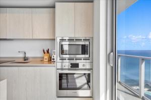 Ocean Views Perfect Location Resort Amenities