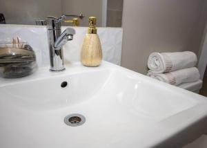 Luxury, Location, & Convenience.