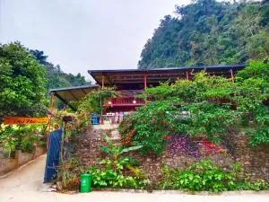 Homestay phố núi suối giàng - Ban Cuc Lua
