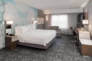 Courtyard by Marriott Toronto Vaughan