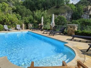 Maisons de vacances Atalaya - Maitre de Cabestany - Gite avec piscine pour 8 personnes - 3 chambres en suite : photos des chambres