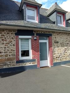 Appartement T2 indépendant avec terrasse et parking gratuit - Proche palais des congrès-Baie de Saint-Brieuc