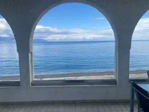 Beachfront House Agia Pelagia Kythira - 阿齐亚·佩拉加·基西拉