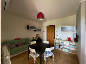 A Casa di Amici - intero appartamento - Free parking - wi-fi