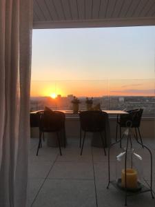 LA TERRAZZA SUL PORTO