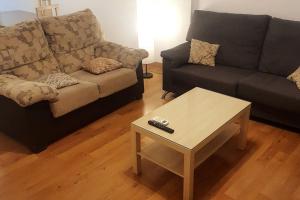 4F, Aire Acondic, 80m2, 2 dormitorios, 4 huéspedes, WIFI GRATIS