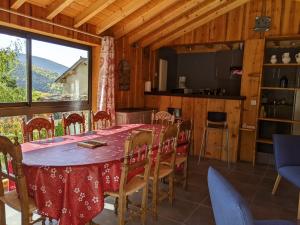Maisons de vacances Atalaya - Maitre de Cabestany - Gite avec piscine pour 8 personnes - 3 chambres en suite : photos des chambres
