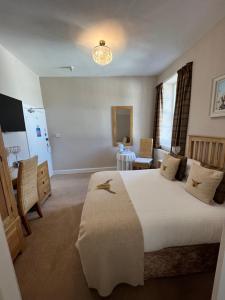 Double Room room in Glentower Lower Observatory