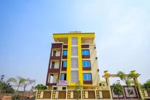 Hotel O U Tech Hotel And Restaurant - Pānchagān