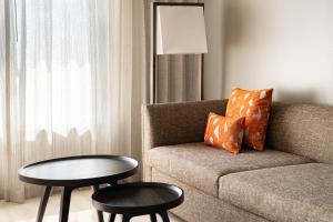 One-Bedroom Suite, 1 Bedroom Larger Suite, 1 King, Sofa bed room in Fort Lauderdale Marriott Coral Springs Hotel & Convention Center