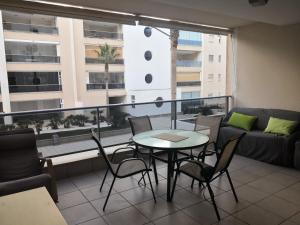 Apartamento Mar y Sal en Primera Linea de Playa Vacaciones en Roquetas de Mar