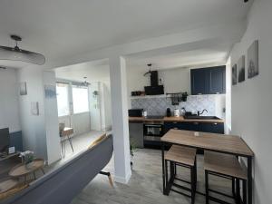 Appartements Studio Carnot - Proche Docks 76, Kindarena et centre ville de ROUEN - Stationnement gratuit - NETFLIX - WIFI : photos des chambres