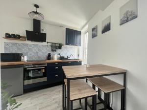 Appartements Studio Carnot - Proche Docks 76, Kindarena et centre ville de ROUEN - Stationnement gratuit - NETFLIX - WIFI : photos des chambres