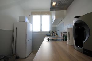 Appartements Grand Parking gratuit, Tout equipe, Confortable, Renove, Netflix et Amazon Prime Gratuits et Illimites, Matelas Emma, Vue sur la vallee, RDC : photos des chambres