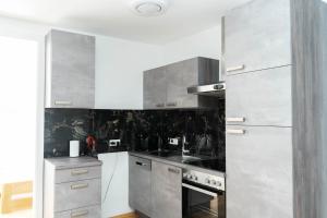 Luxurious apartment with big balcony near city center