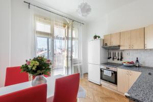 Castle View Apartment Prague