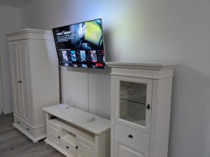 Alinas Deluxe Apartment and free private parking