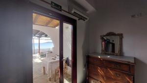 Styfilia Beachfront Apartment - Ground Floor