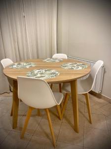 Gertrudis - Central Point Apartments