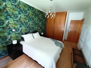 Modern 1br for 4 - Great for long stays, 10 min to attractions