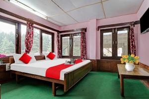 Hotel O Hema Holiday Home