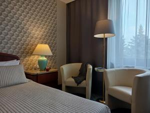 Booking Hotel Crown Piast & Spa