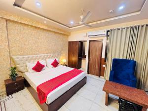 Hotel The Leaf - Gomti Nagar Lucknow