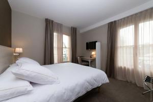 Hotels Domaine de La Gressiere : Hébergement Double Premium