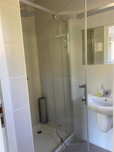 Appartements Appartement et Studio Les Glycines : photos des chambres