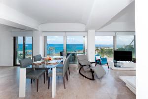 Apartment Marisol - Beachfront