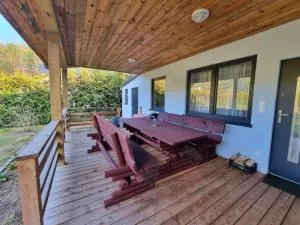 Dom nad jeziorem Wiejskim - Gliśno