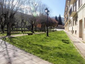 Apartamento Alameda pet friendly en Ezcaray, con piscina