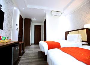 Luckful Hotel