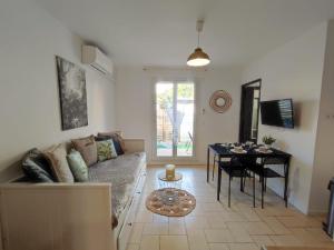 Appartements Appartement avec jardin privatif a 300m de la plage *2* : photos des chambres