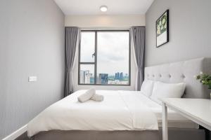 Saigon Home Apartment - Infinity Pool