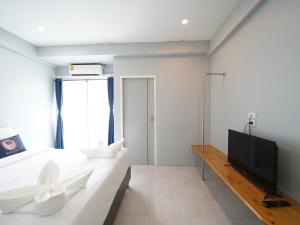 RoomQuest Bangkok Don Mueang Airport