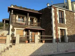 Casa do Lagar, Praia da Abrela - Suegos