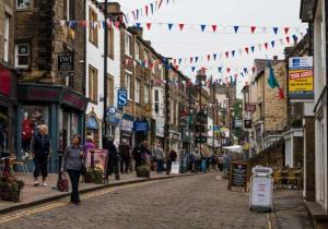 Ritas Roost, Lancs, tranquil with amazing views
