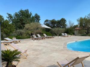 Villas Charming, chic, secluded villa within walking distance from Lorgues : photos des chambres