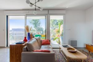 Appartements Nice flat with terrace in La Garde near the beach - Welkeys : photos des chambres