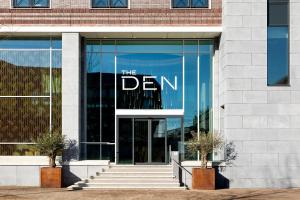 The Den, s-Hertogenbosch, a Tribute Portfolio Hotel