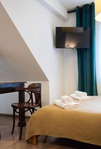 Nowy Świat Modern Vintage Apartment by BookingHost