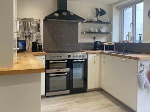 Cottage 170 - Roundstone