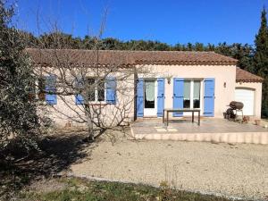 Maisons de vacances St Saturnin-Maison au calme climatisee pour 6 personnes : photos des chambres